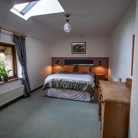 Villa The Wheelhouse At Hewish Mill Bittadon Exterior foto