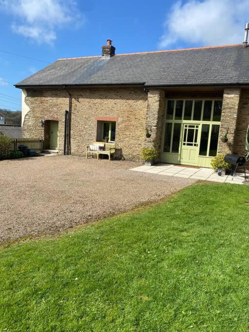Villa The Wheelhouse At Hewish Mill Bittadon Exterior foto